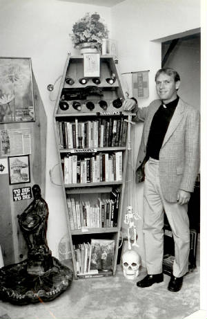 Coffin1982.jpg